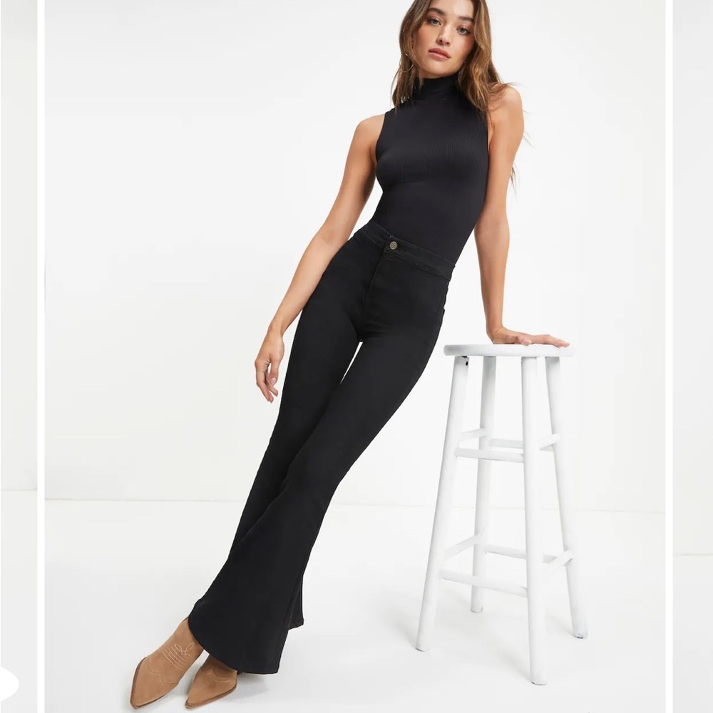 NWT Vici stretchy black 70’s flare pants size small 27